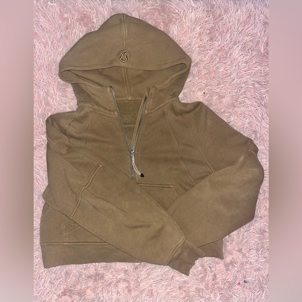 Lululemon Scuba